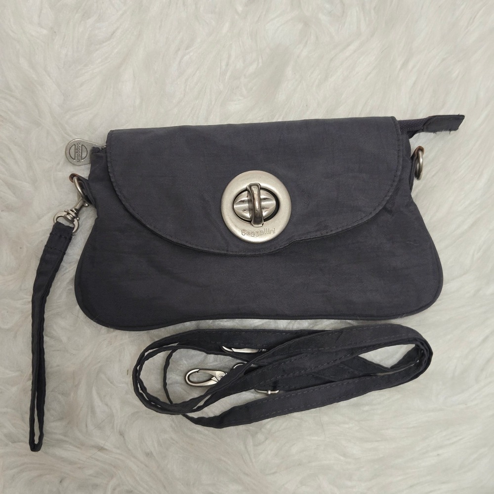 Baggallini Monaco Gray Nylon Crossbody Wristlet Bag with Turn Lock Pink Lining